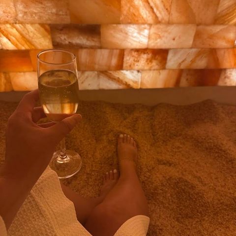 Cynthia Mia Full body massage and spa, massage spa in Cambridge, MA